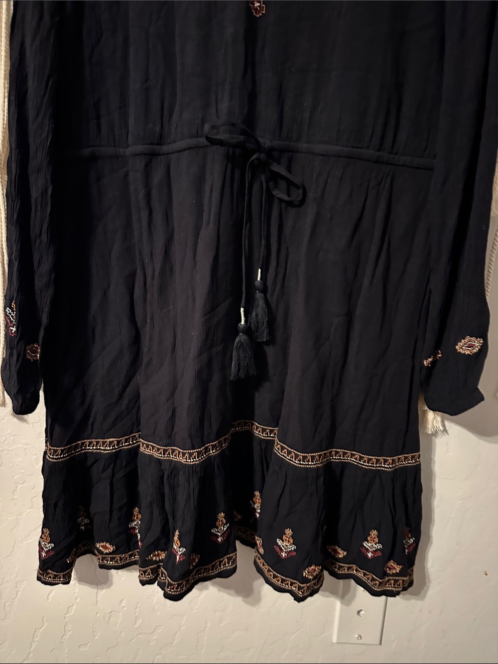 Idyllwind Black Long Sleeve Embroidered Boho Dress - Picture 4 of 5